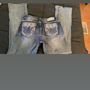 Clothes. Ask for price.